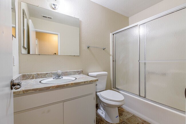 Building Photo - 3521 Akeby Dr