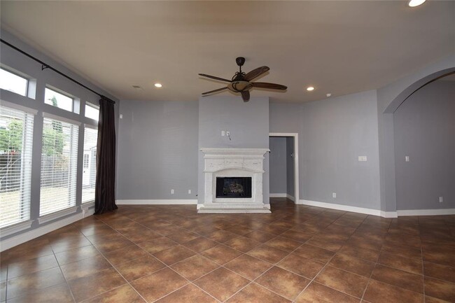 Building Photo - Summer Cloud Lane, Pearland, TX 77584 - 4 ...