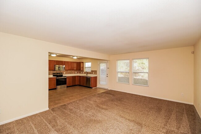 Building Photo - 271 Morning Dew Dr