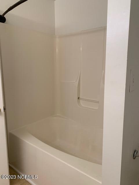 Building Photo - 909 Springwood Dr
