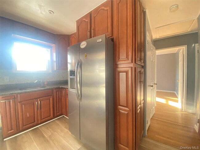 Building Photo - 62 Harold Ave