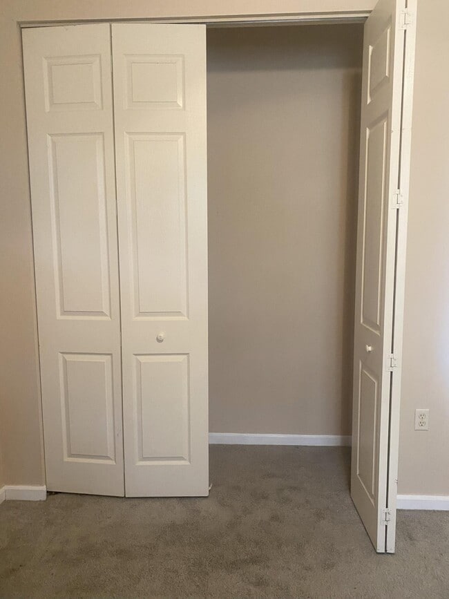 Building Photo - 906 Mariner Bay Blvd