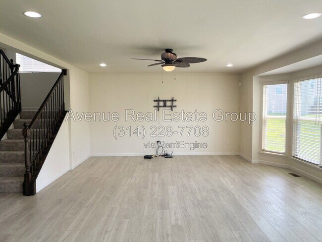 Building Photo - 110 Pearl Vista Ct