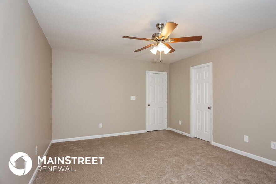 Building Photo - 1804 Summit Ridge Ln