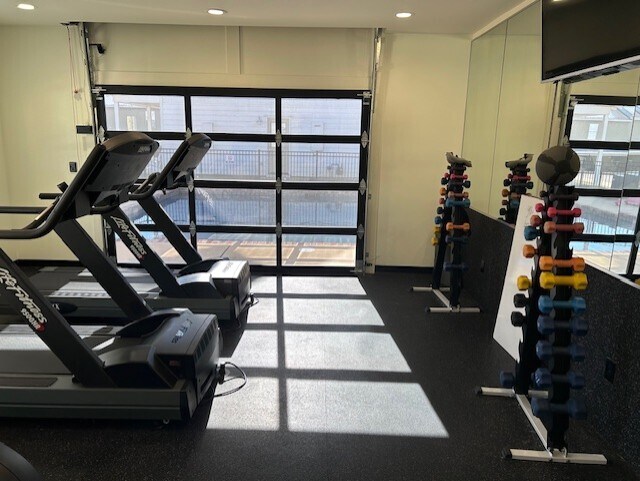 Building Photo - 100 Taylor Cottage Cv