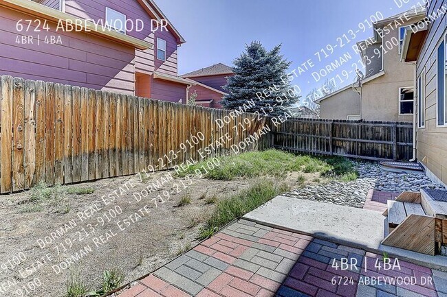 Building Photo - 6724 Abbeywood Dr