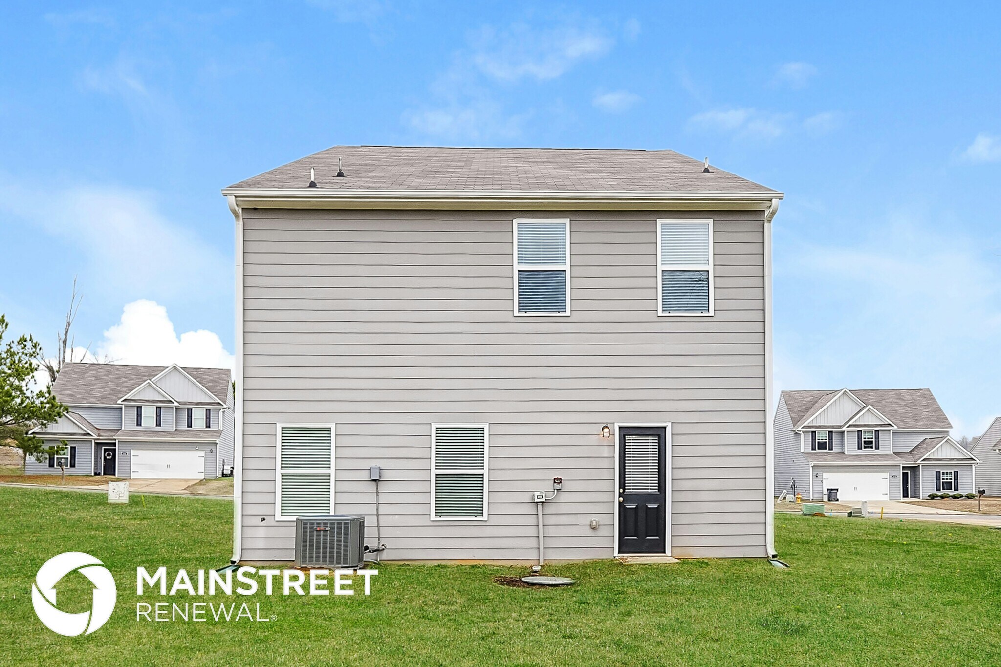 Building Photo - 360 Clover Cir