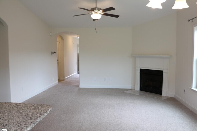 Building Photo - 715 Corley Way
