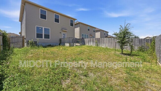 Building Photo - 10419 Salitrillo Bnd
