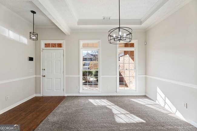 Building Photo - 7988 Westlake Dr