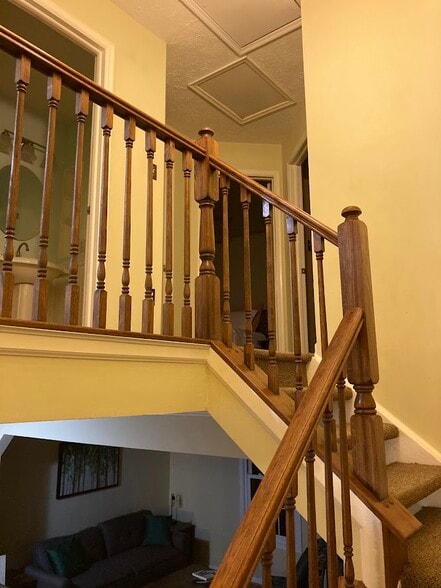 Building Photo - 8044 Brightwood Ct