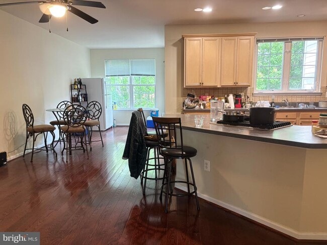 Building Photo - 12646 Heron Ridge Dr