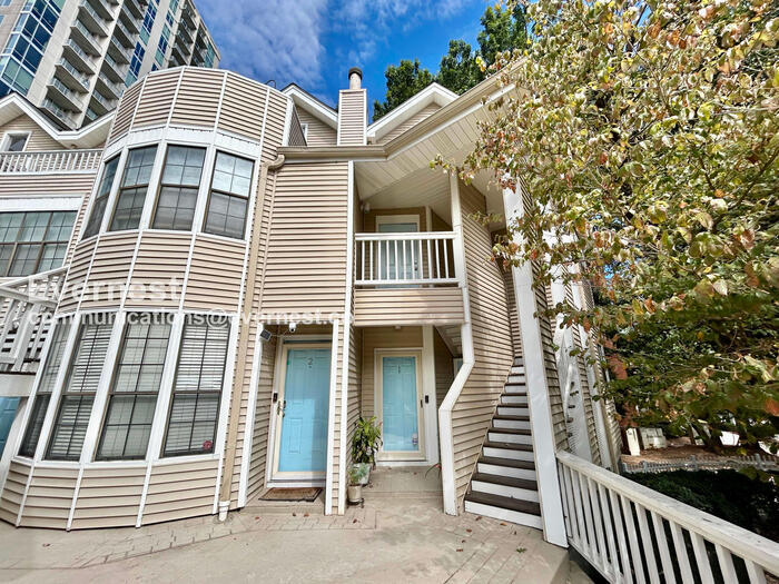 Building Photo - 1050 Piedmont Ave NE