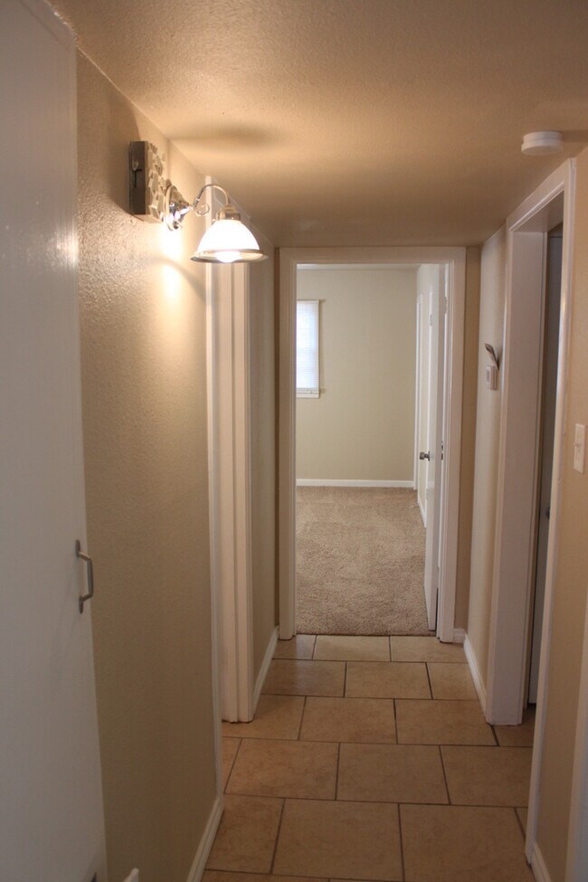 Building Photo - 2821 56th St