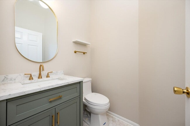 Building Photo - 77 Harbour Heights Dr
