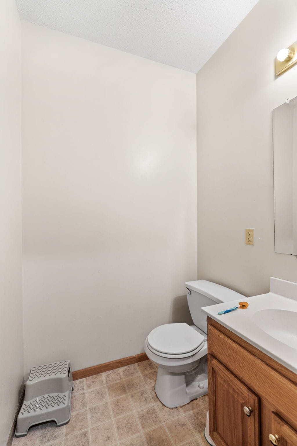1st Floor Bathroom - 3514 Grand Ave S