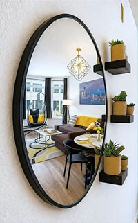 Building Photo - 2415 2nd Ave