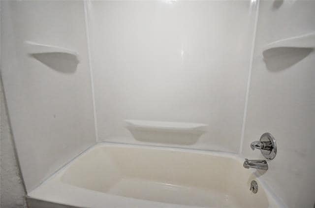 Building Photo - 740 Bluebonnet Dr