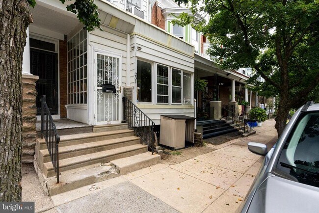 Building Photo - 231 E Sydney St
