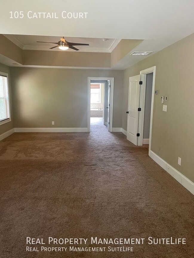 Building Photo - 105 Cattail Ct