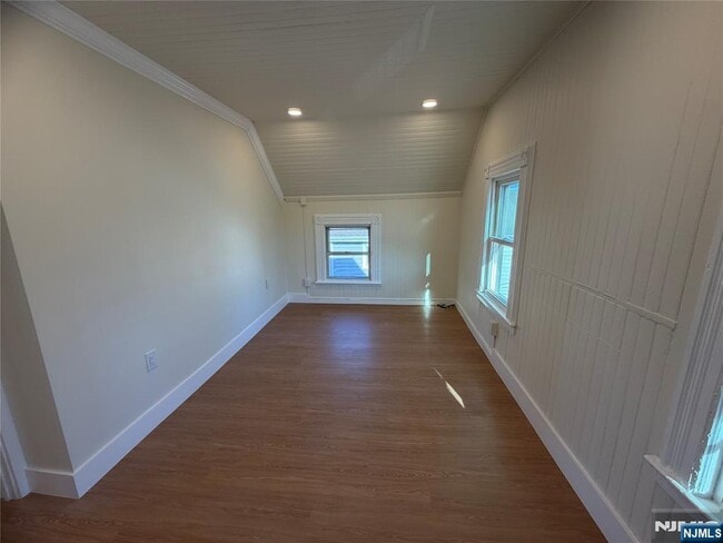 Building Photo - 183 Franklin St