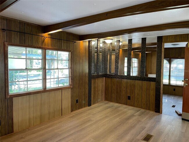 Building Photo - 3501 Forest Dr