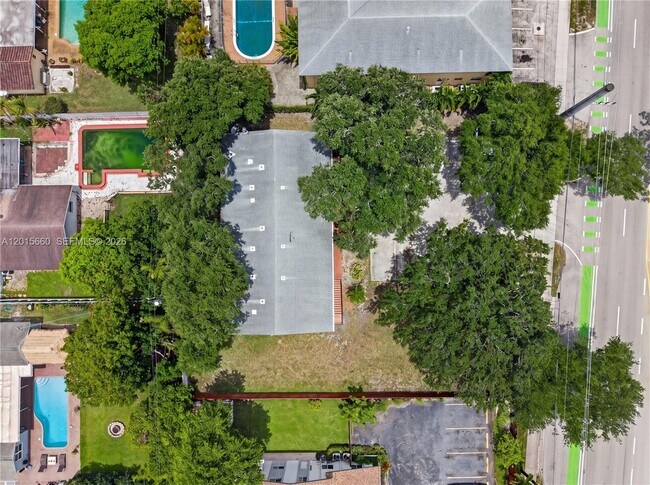Building Photo - 1101 Prospect Rd