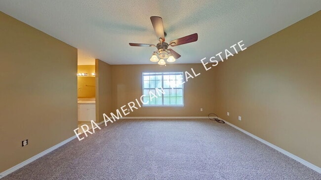 Building Photo - 222 Westview Dr