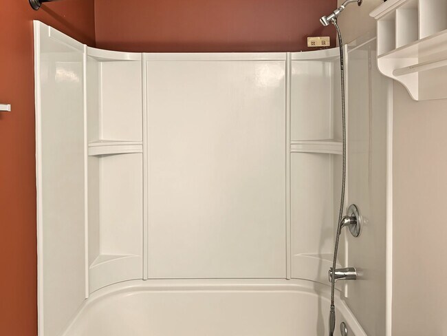 Building Photo - 5417 Black Maple Dr
