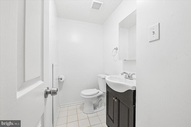 Building Photo - 13533 Demetrias Way