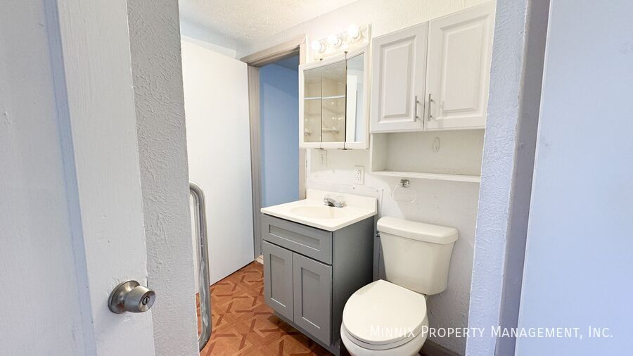 Building Photo - 3004 39th St