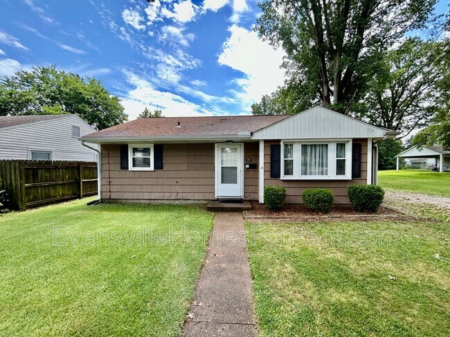 Primary Photo - 1801 Sweetser Ave