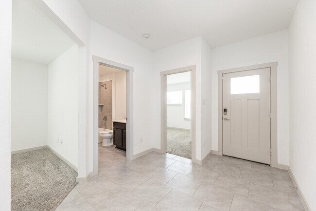 Building Photo - 28902 Yukon River Ct