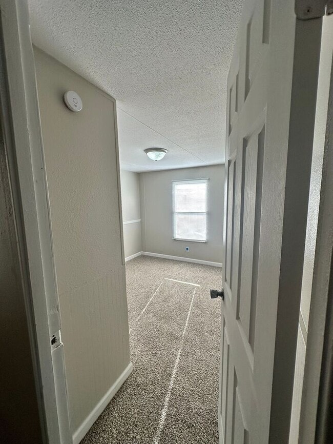 Building Photo - Remodeled home for sale