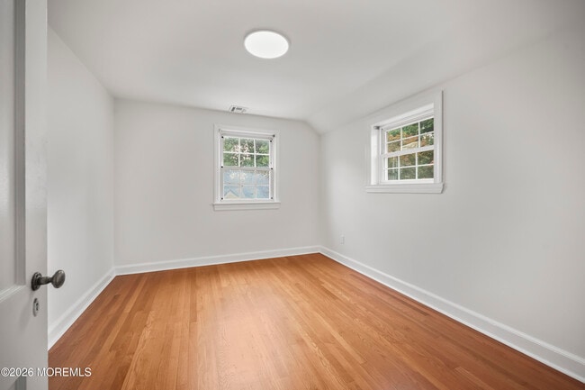 Building Photo - 18 Fierro Ave