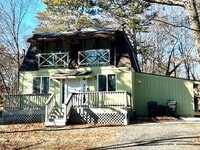 Building Photo - 135 Mallard Ln