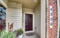 Building Photo - 4906 Small Gains Wy