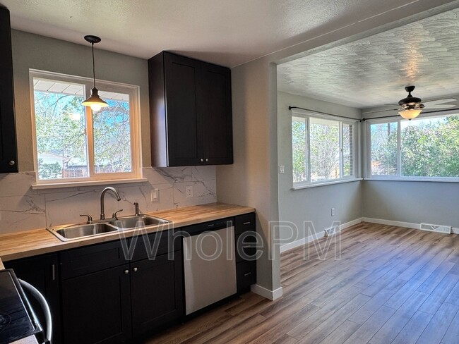 Building Photo - 220 W Layton Ave
