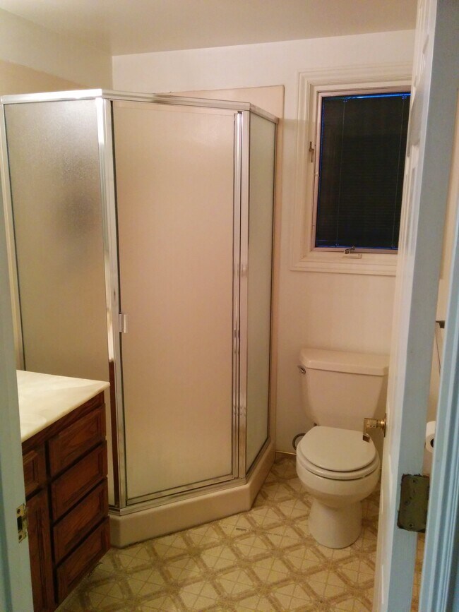 Building Photo - 1221 Escobar St