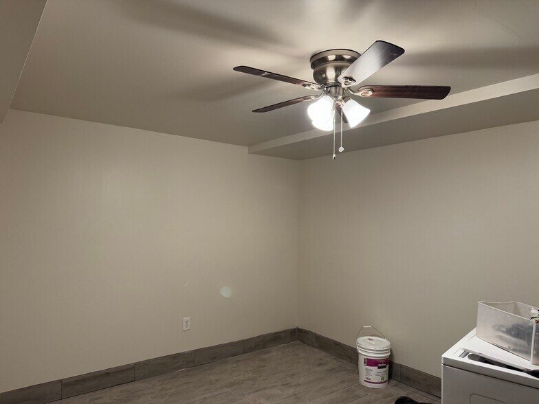Building Photo - 114 Meadowgate Ct