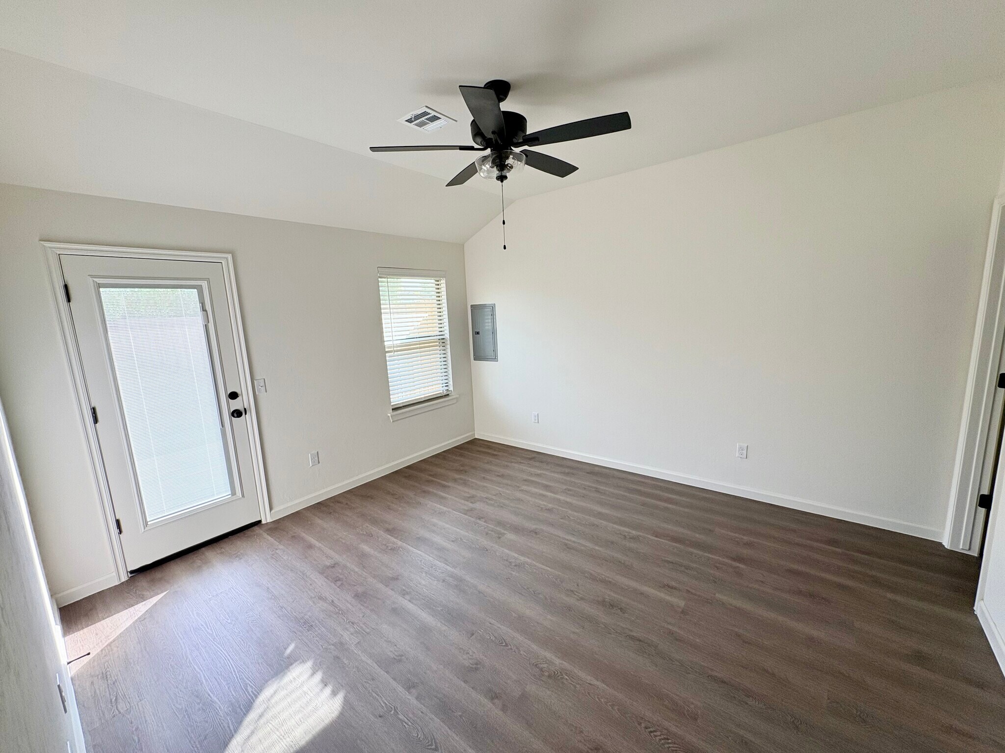 Building Photo - 212 NW 122nd St