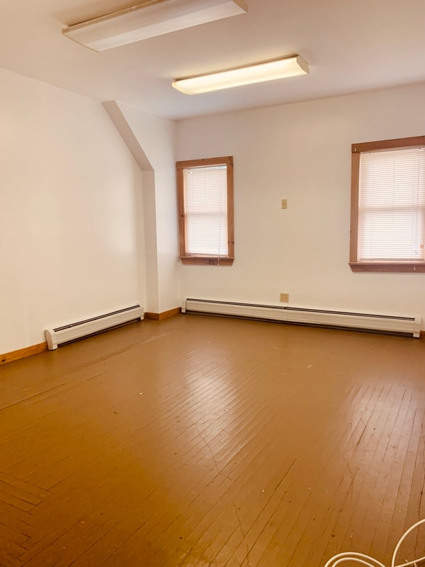 Building Photo - 382 Chestnut St