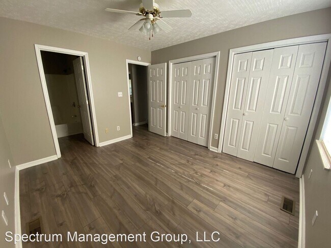Building Photo - 2 br, 2 bath House - 360 Dover Rd