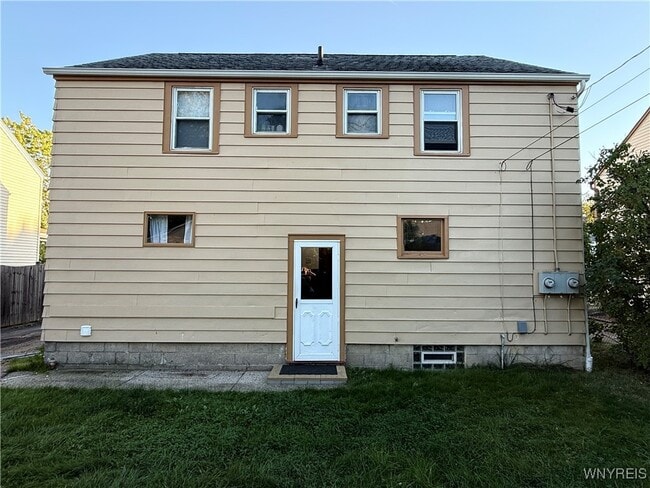 Building Photo - 161 Pullman Ave