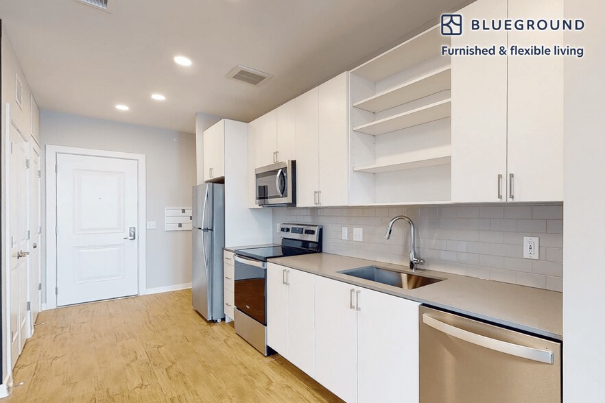 Building Photo - 2 E Joppa Rd