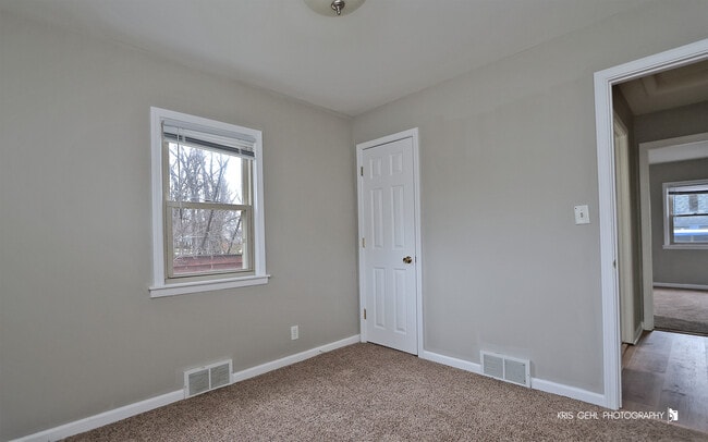 Building Photo - 610 Lagoon Terrace