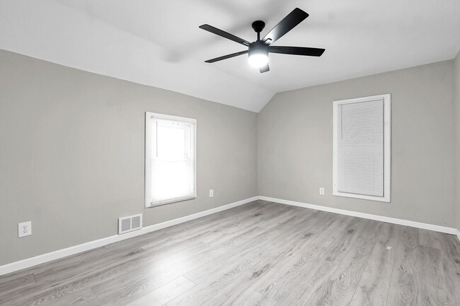 Building Photo - 601 Southwood Ave