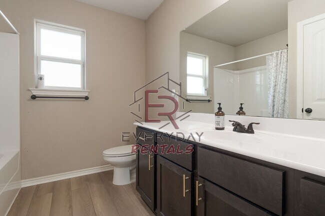 Building Photo - 6708 Oliver Loving Dr