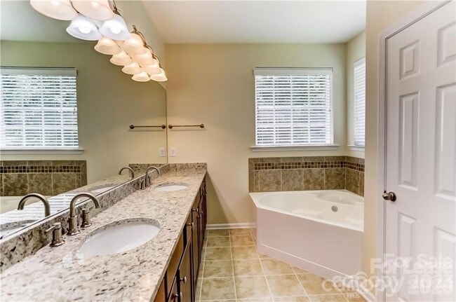 Building Photo - 5067 Timber Falls Dr