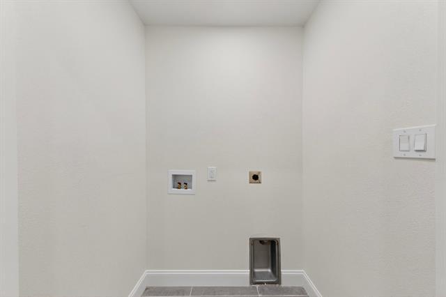 Building Photo - 2210 Placid Dr